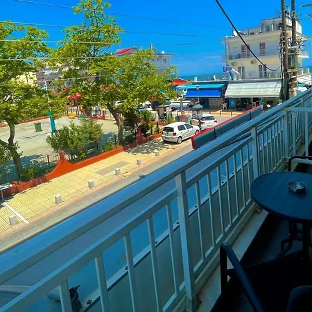 Appartement Nisel Seaside à Paralía Extérieur photo